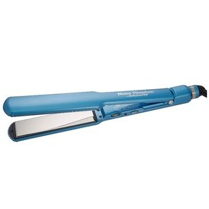 Babyliss Pro 1 1/2” Nano-Titanium Flat Iron